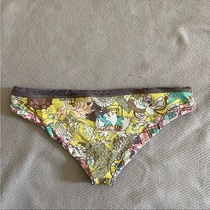 Majjii bottoms